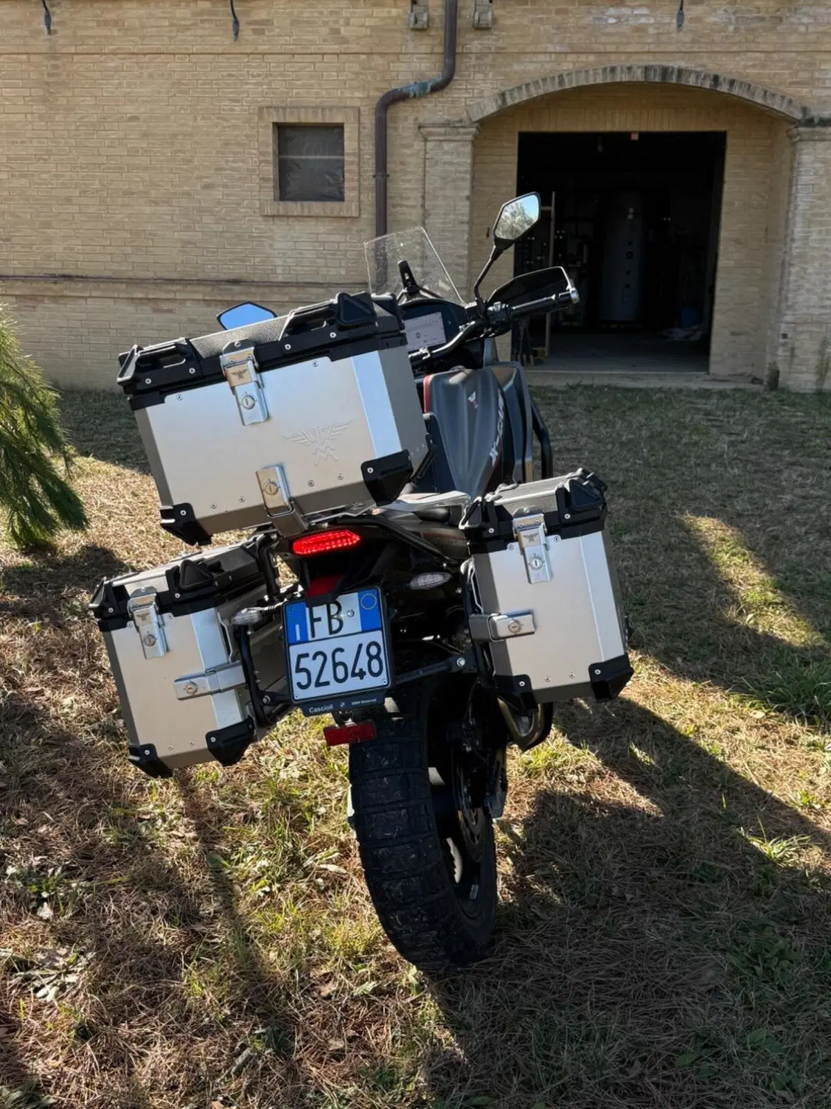 Moto Morini X-Cape 650 (2021 - 26) (5)