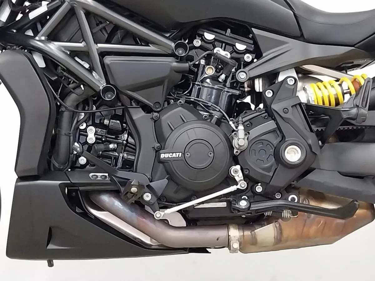 Ducati XDiavel 1262 Nera (2022 - 23) (15)