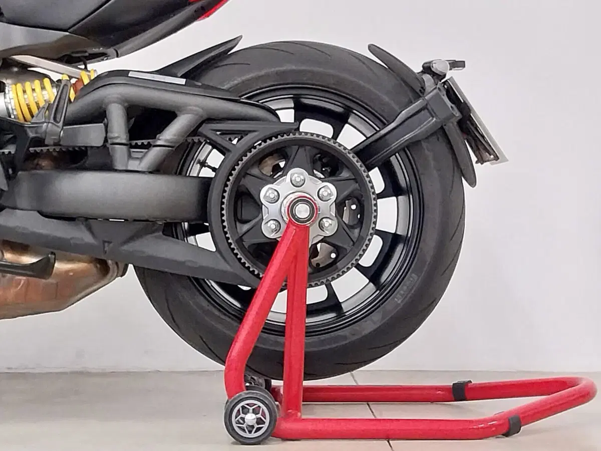 Ducati XDiavel 1262 Nera (2022 - 23) (17)