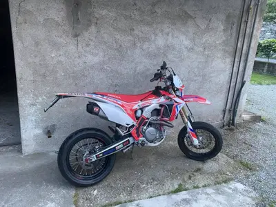 Honda CRF 450 Supermoto RF (2015) usata