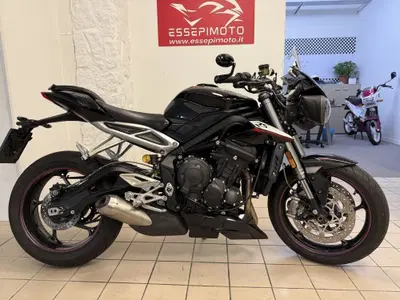 Triumph Street Triple RS (2017 - 19) usata