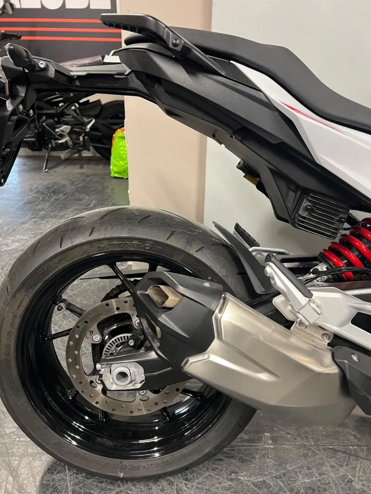 Bmw F 900 R (2021 - 24) (5)