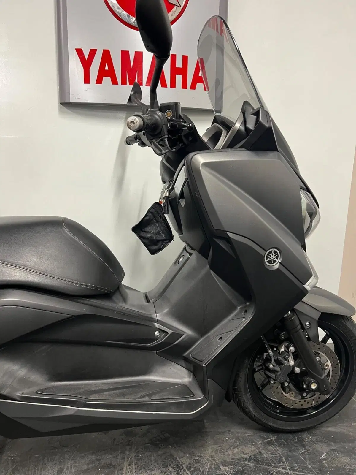 Yamaha X-Max 400 ABS (2013 - 16) (6)