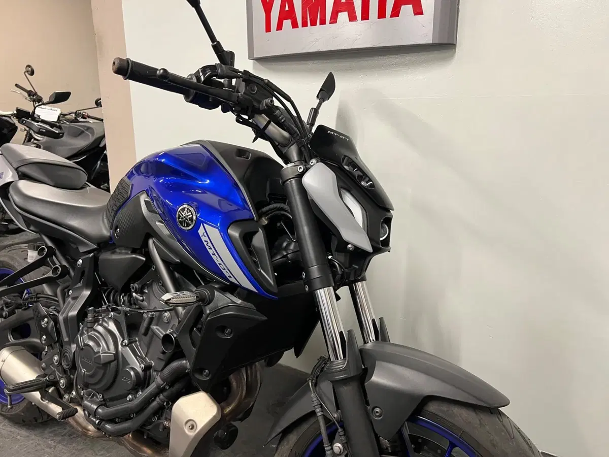 Yamaha MT-07 (2021 - 24) (2)