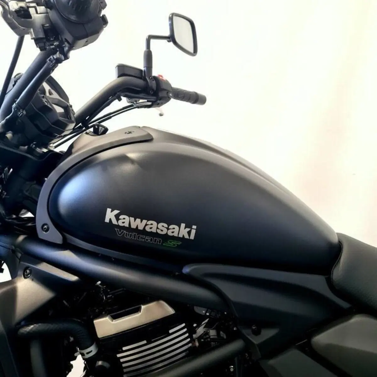 Kawasaki Vulcan S 650 SE ABS (2016) (9)