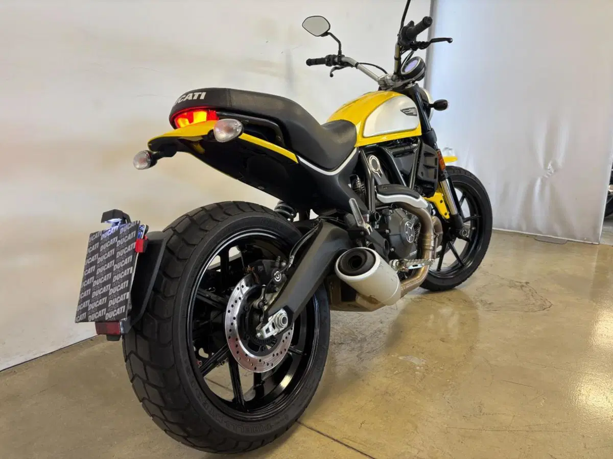 Ducati Scrambler 800 Icon (2017 - 20) (4)