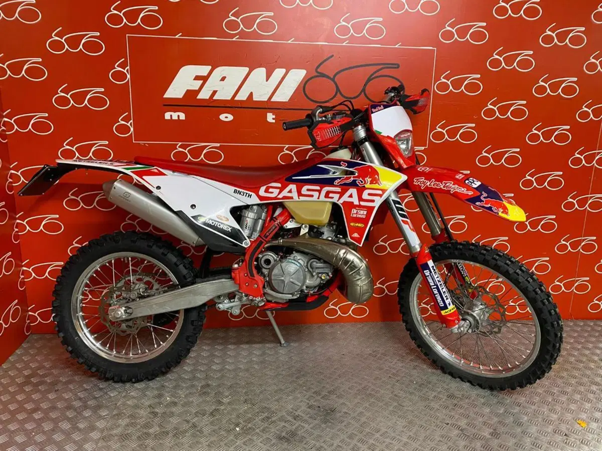 GASGAS EC 300 (2022)