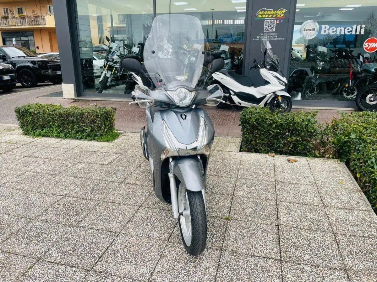 Honda SH 150i ABS (2013 - 16) (9)