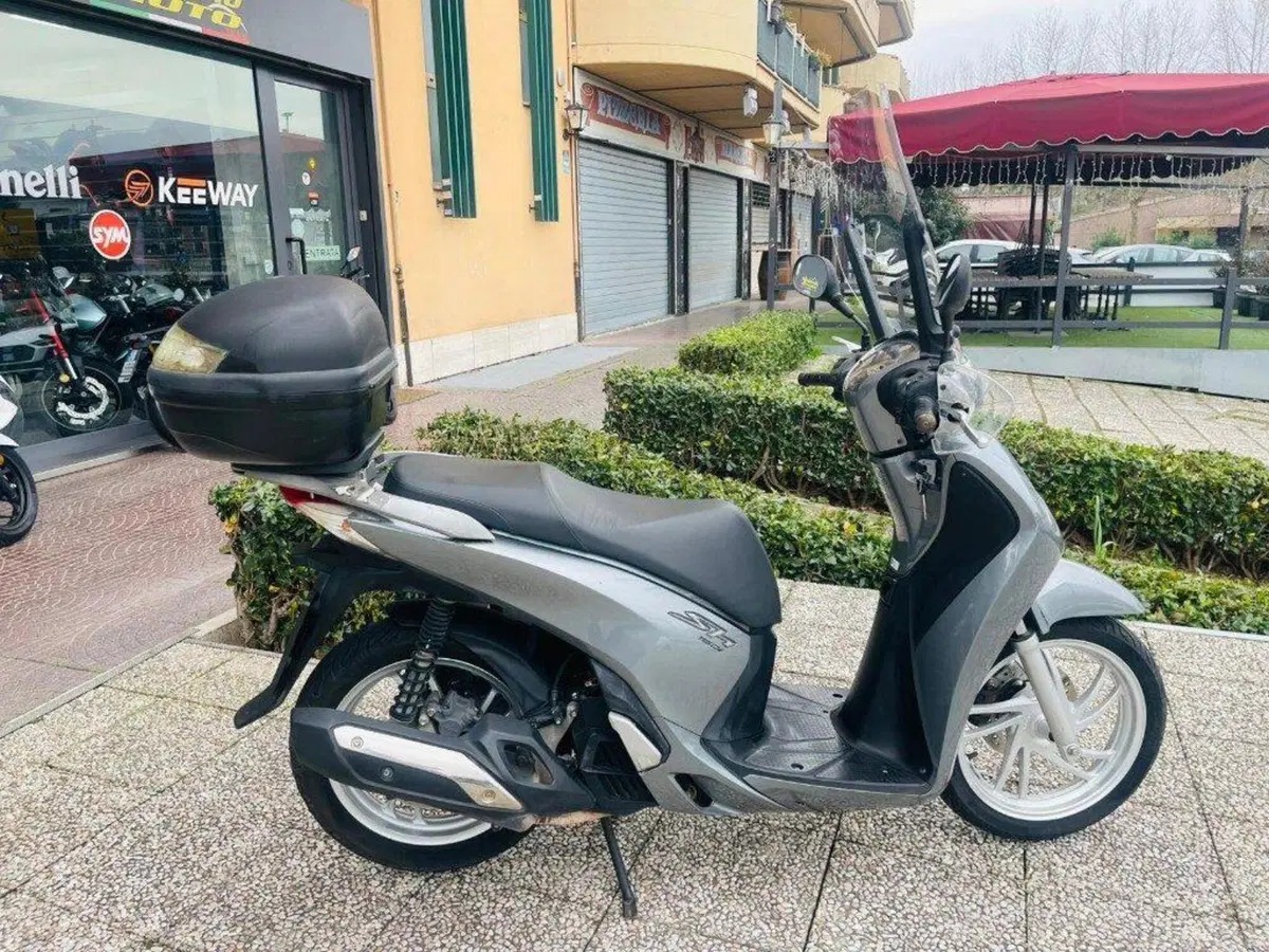 Honda SH 150i ABS (2013 - 16) (6)