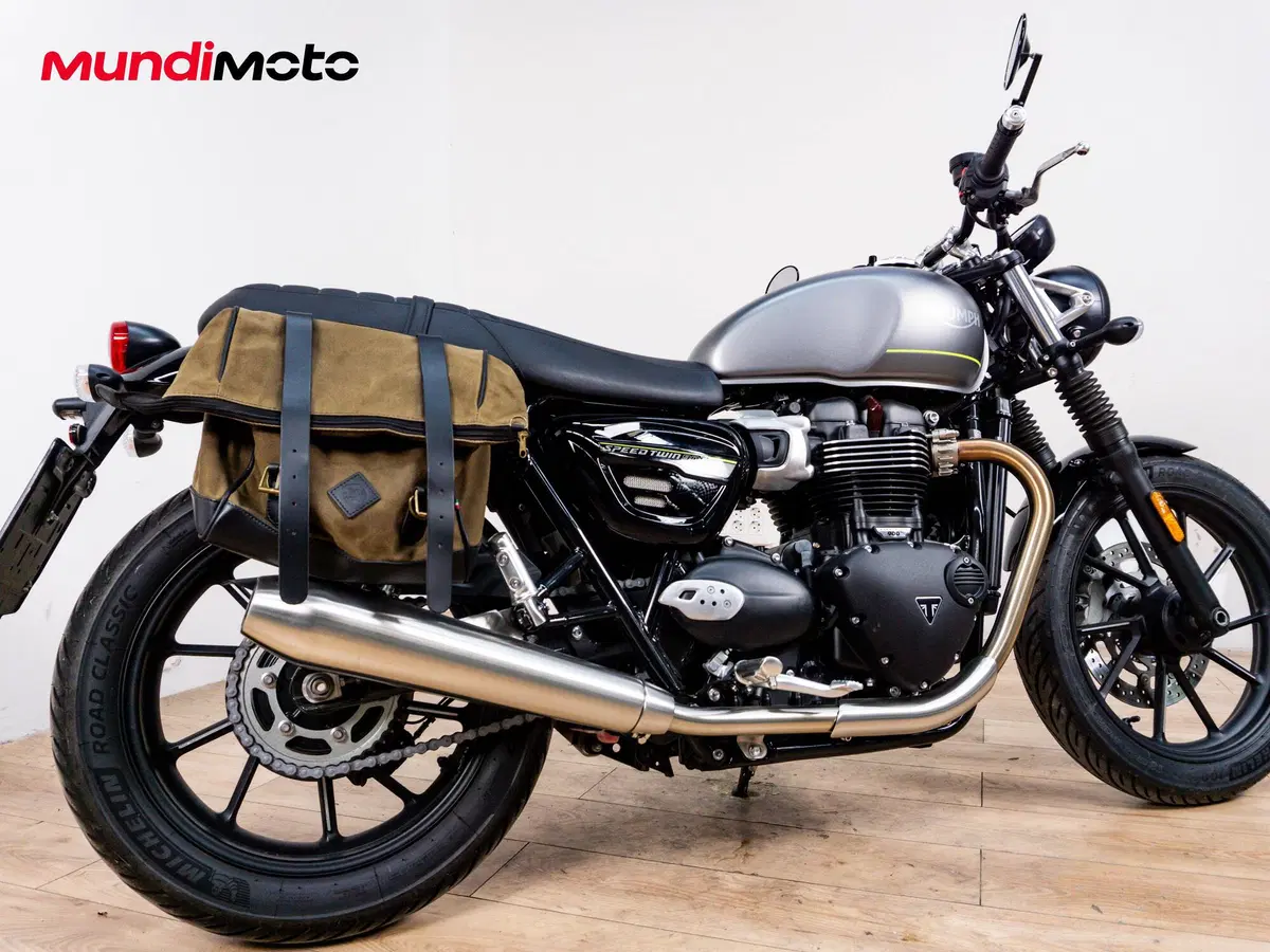 Triumph Speed Twin 900 (2023 - 24) (3)