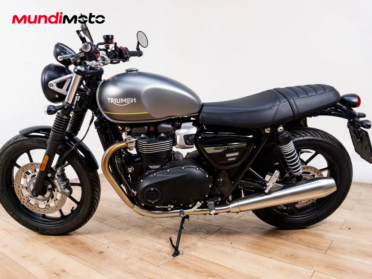 Triumph Speed Twin 900 (2023 - 24) (6)