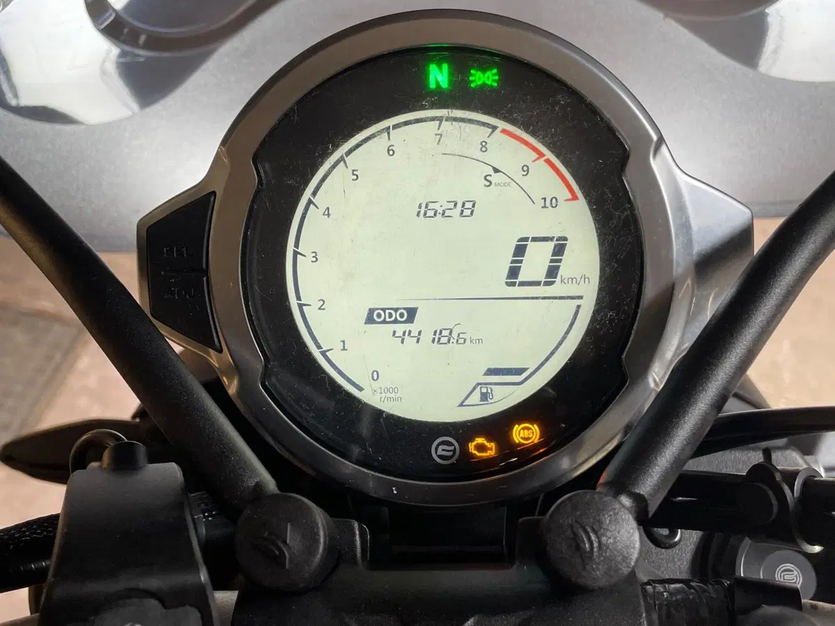 CFMOTO 300CL-X Heritage (2023 - 26) (3)