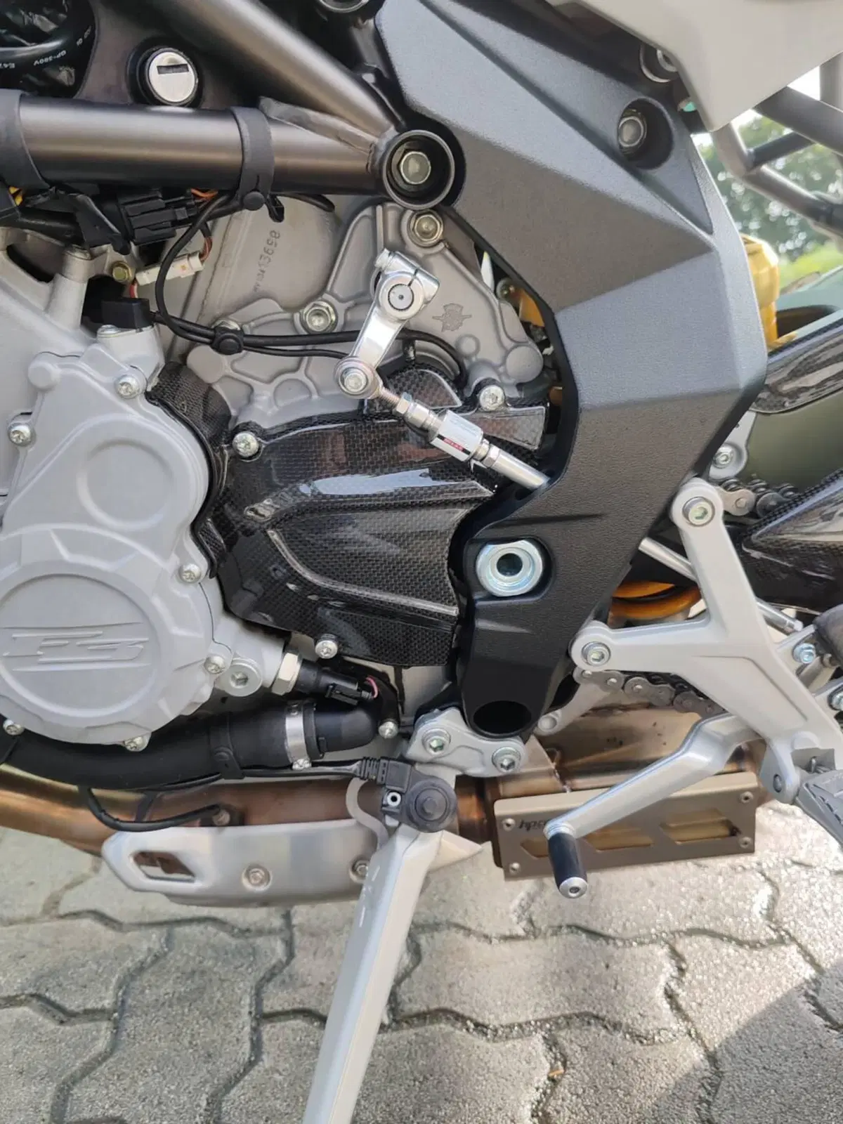 MV Agusta Brutale 800 EAS ABS (2012 - 15) (3)
