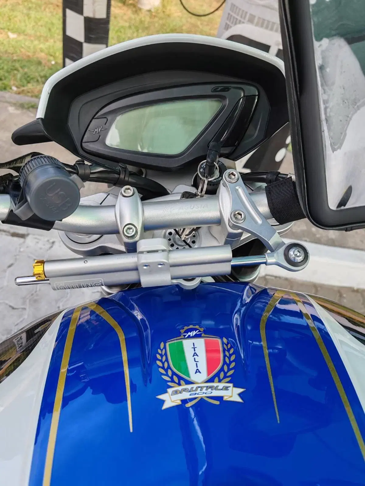MV Agusta Brutale 800 EAS ABS (2012 - 15) (4)