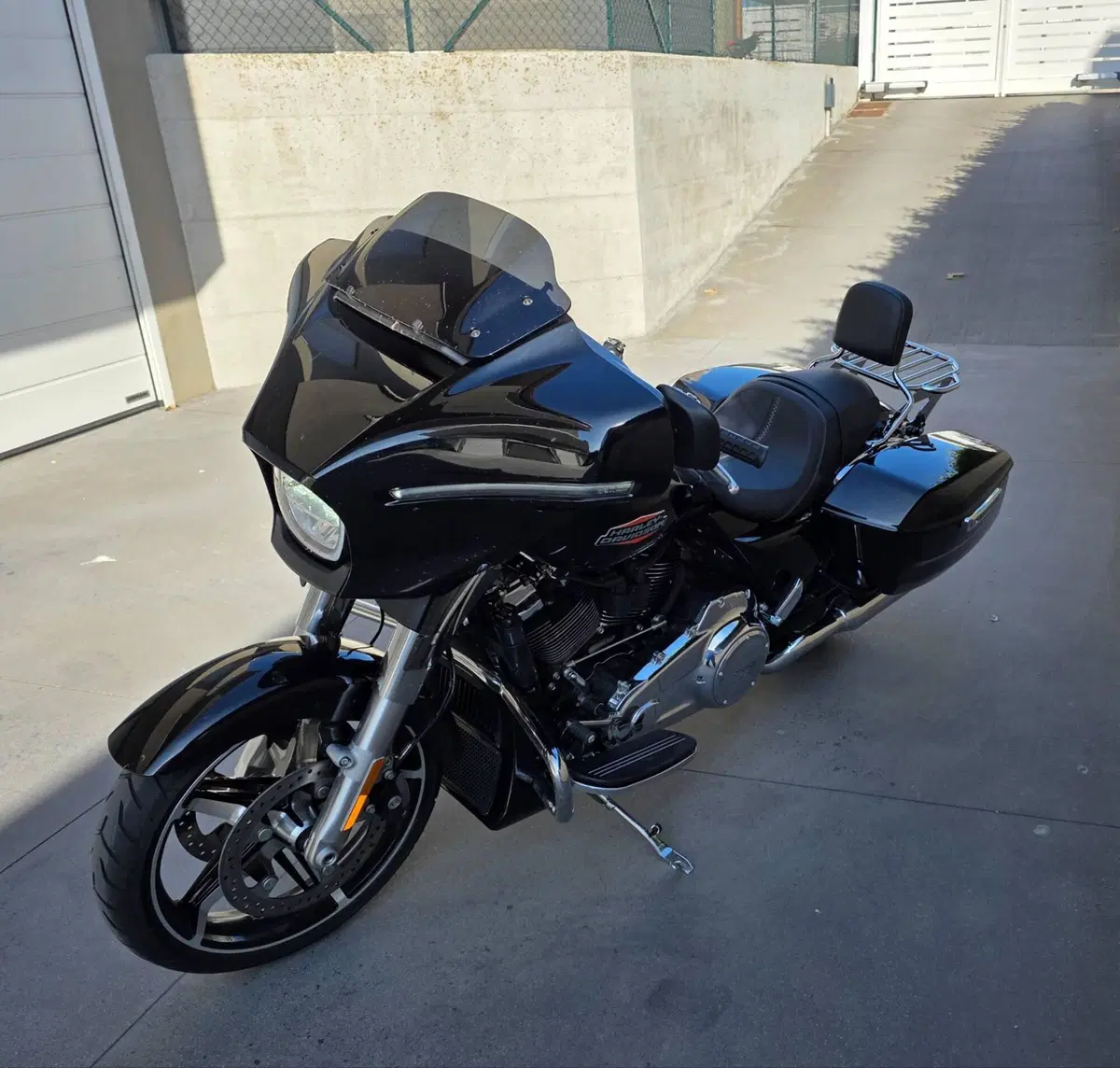 Harley-Davidson Street Glide (2024 - 26) (2)