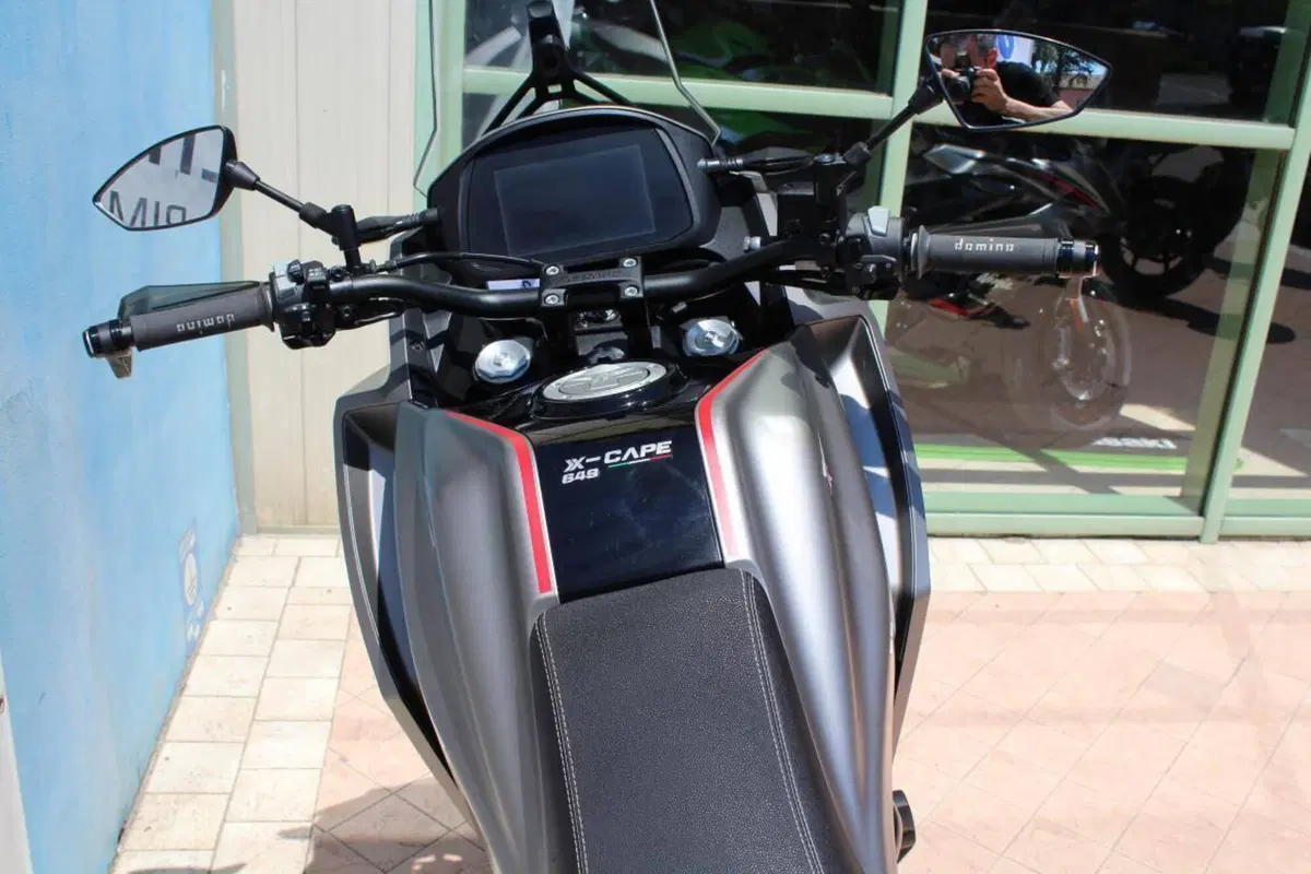 Moto Morini X-Cape 650 (2021 - 26) (13)
