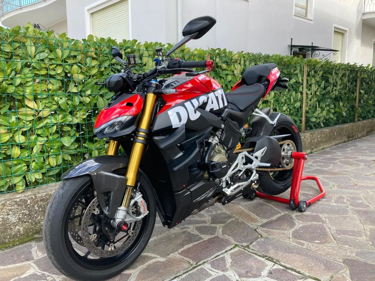 Ducati Streetfighter V4 1100 S (2020) (3)