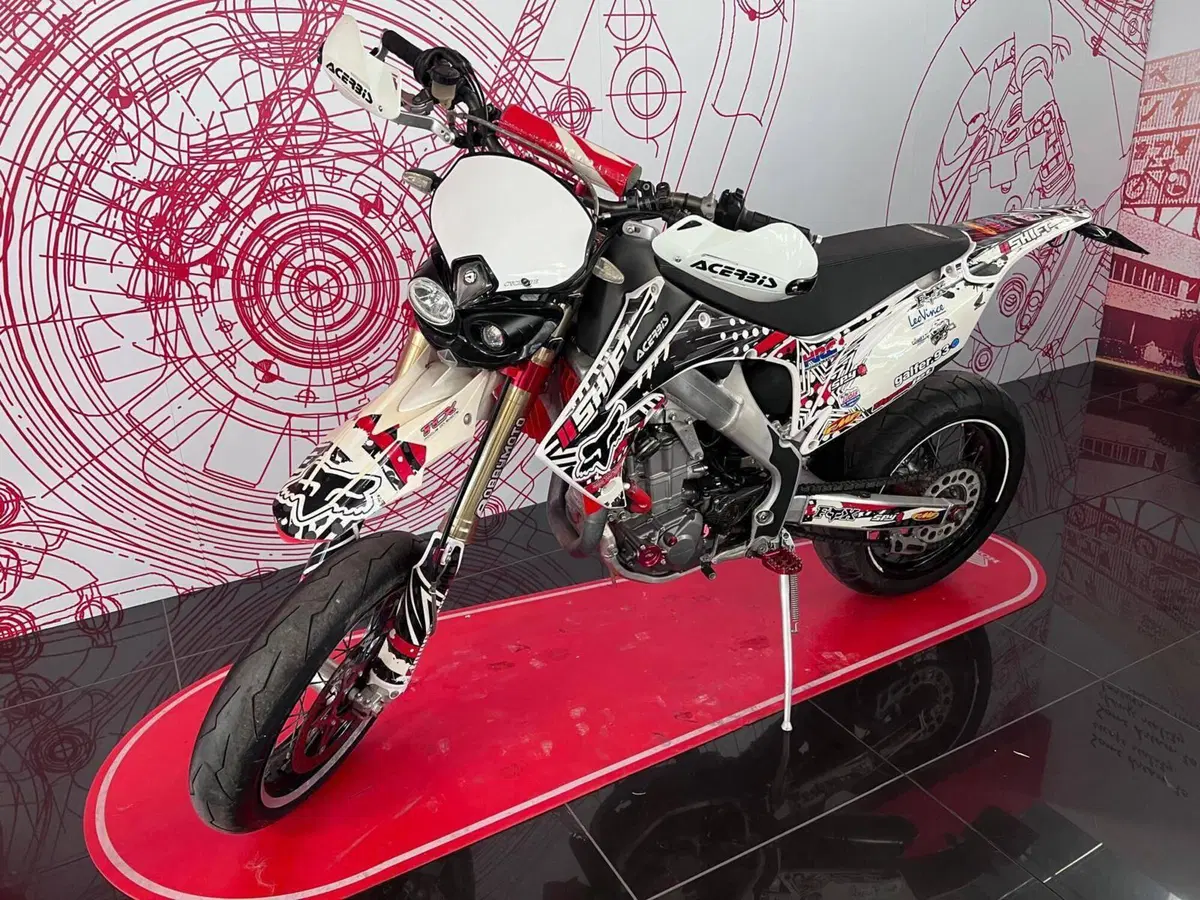 Honda CRF 450R (2013) (6)