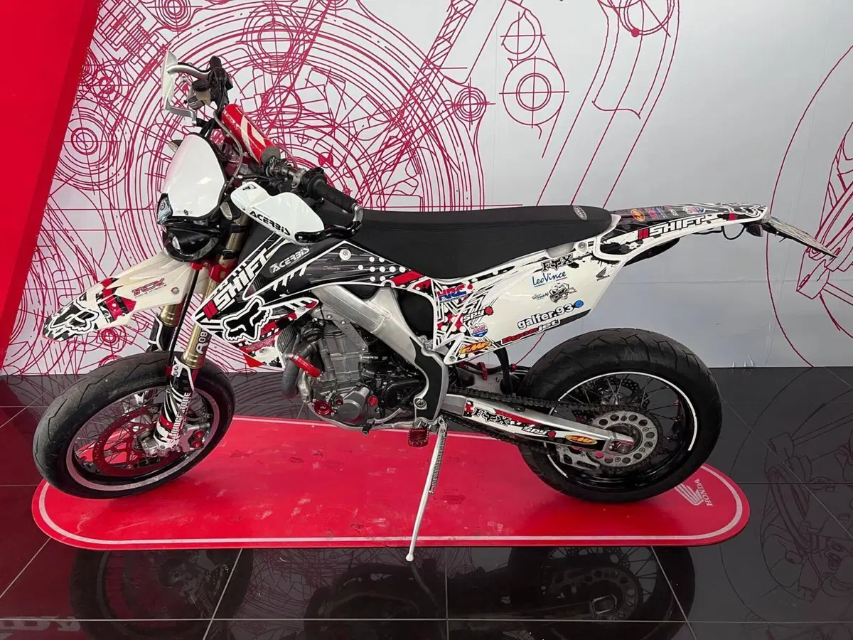 Honda CRF 450R (2013) (7)