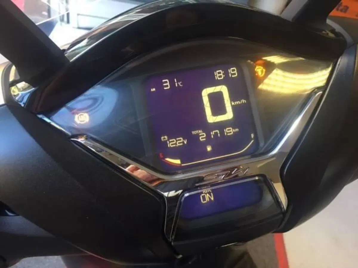 Honda SH 350 Sport (2021 - 24) (3)