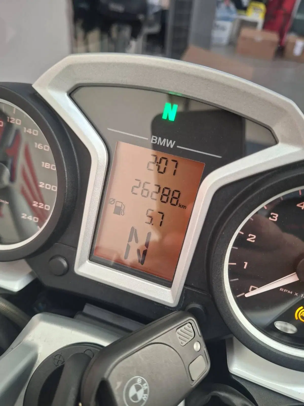 Bmw R 1200 R (2011 - 14) (3)