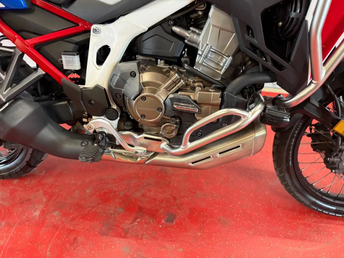 Honda Africa Twin CRF 1100L Urban DCT (2022 - 23) (9)