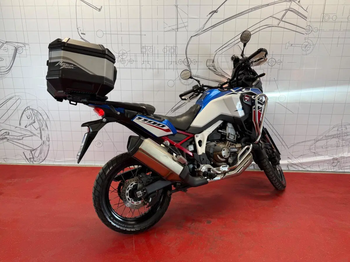 Honda Africa Twin CRF 1100L Urban DCT (2022 - 23) (3)