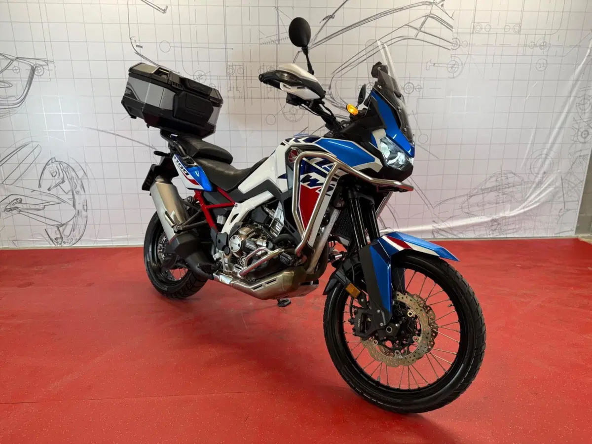Honda Africa Twin CRF 1100L Urban DCT (2022 - 23) (2)