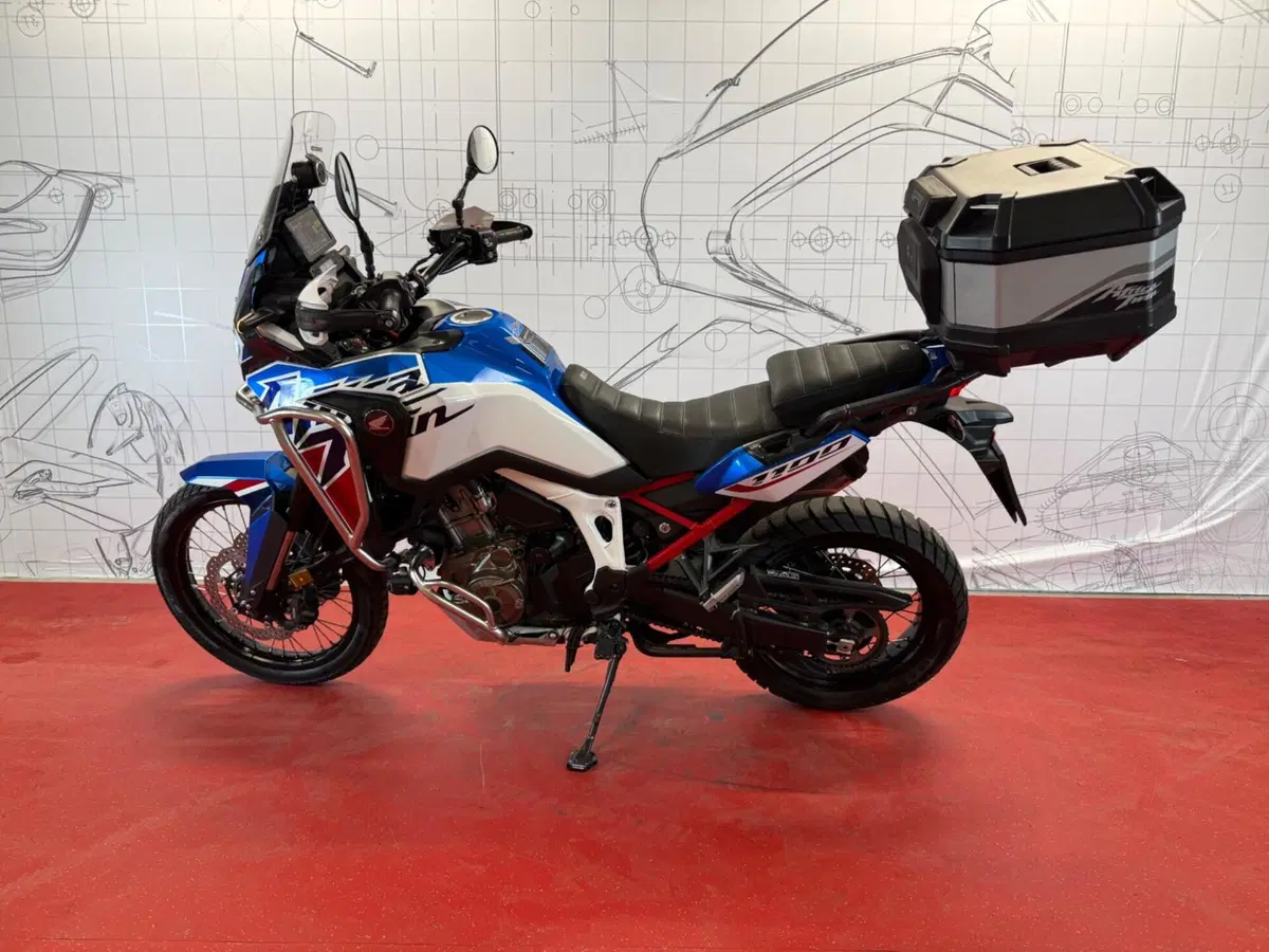 Honda Africa Twin CRF 1100L Urban DCT (2022 - 23) (4)
