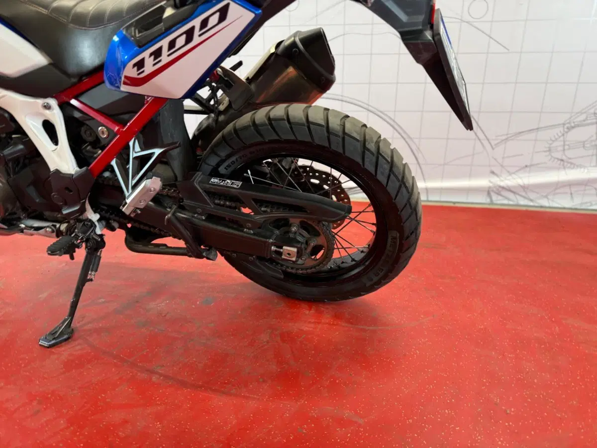 Honda Africa Twin CRF 1100L Urban DCT (2022 - 23) (14)