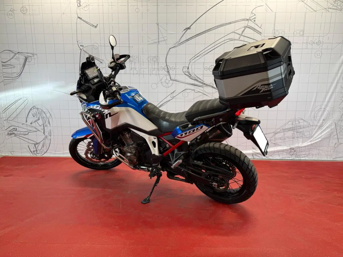 Honda Africa Twin CRF 1100L Urban DCT (2022 - 23) (5)
