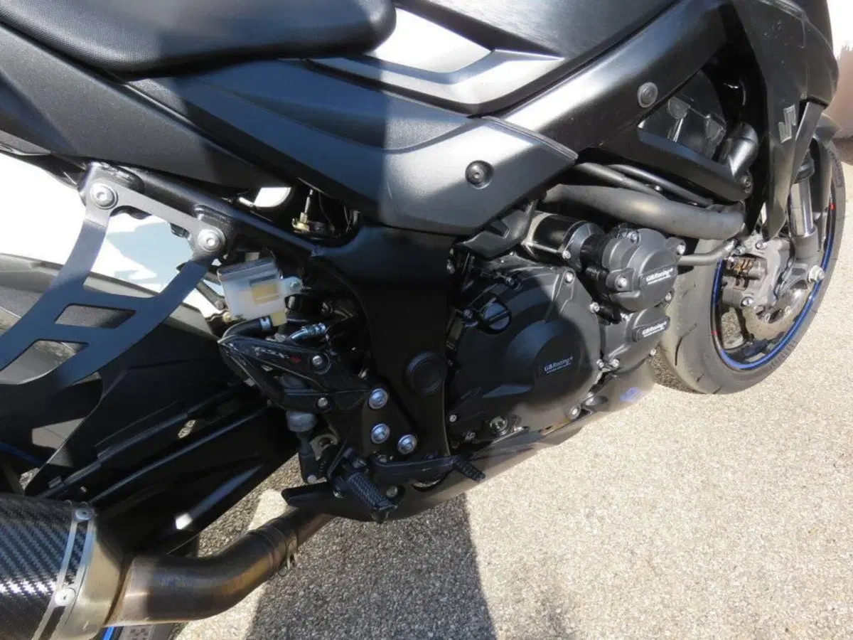 Suzuki GSX S 750 Yugen (2018 - 20) (11)