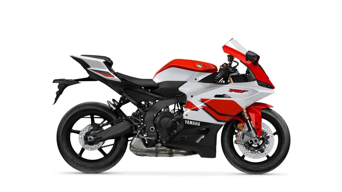 Yamaha YZF R9 70th (2026) (4)