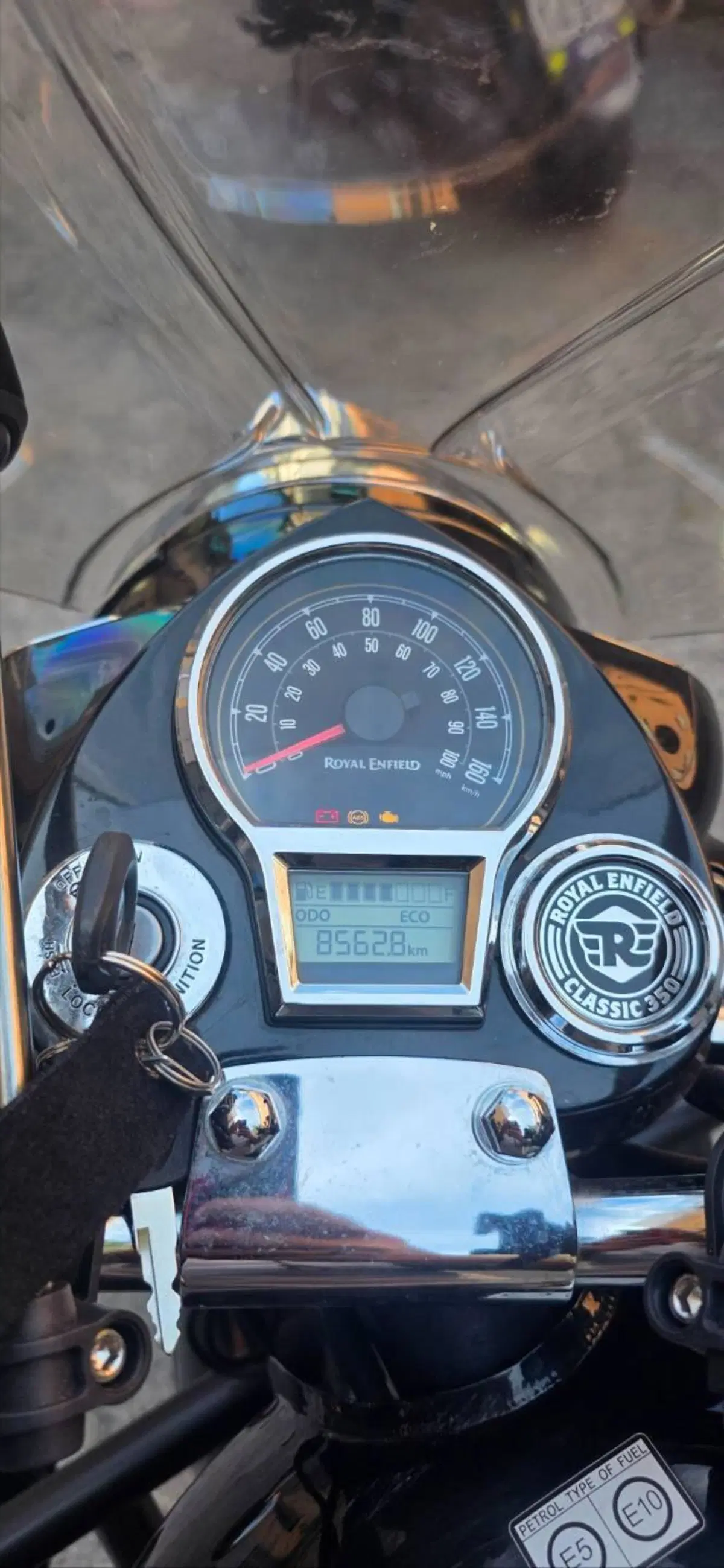 Royal Enfield Classic 350 (2021 - 26) (5)