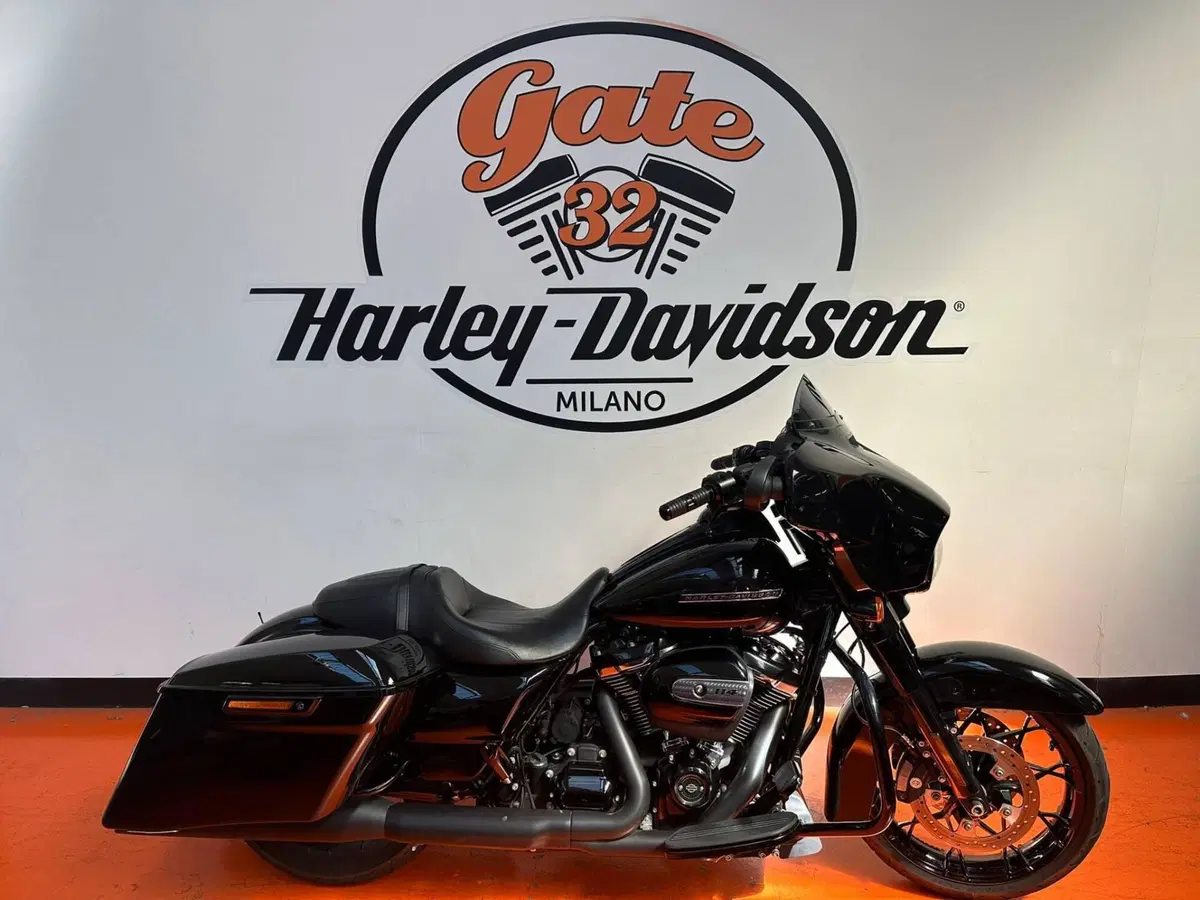Harley-Davidson 114 Street Glide Special (2019 - 20) - FLHXS