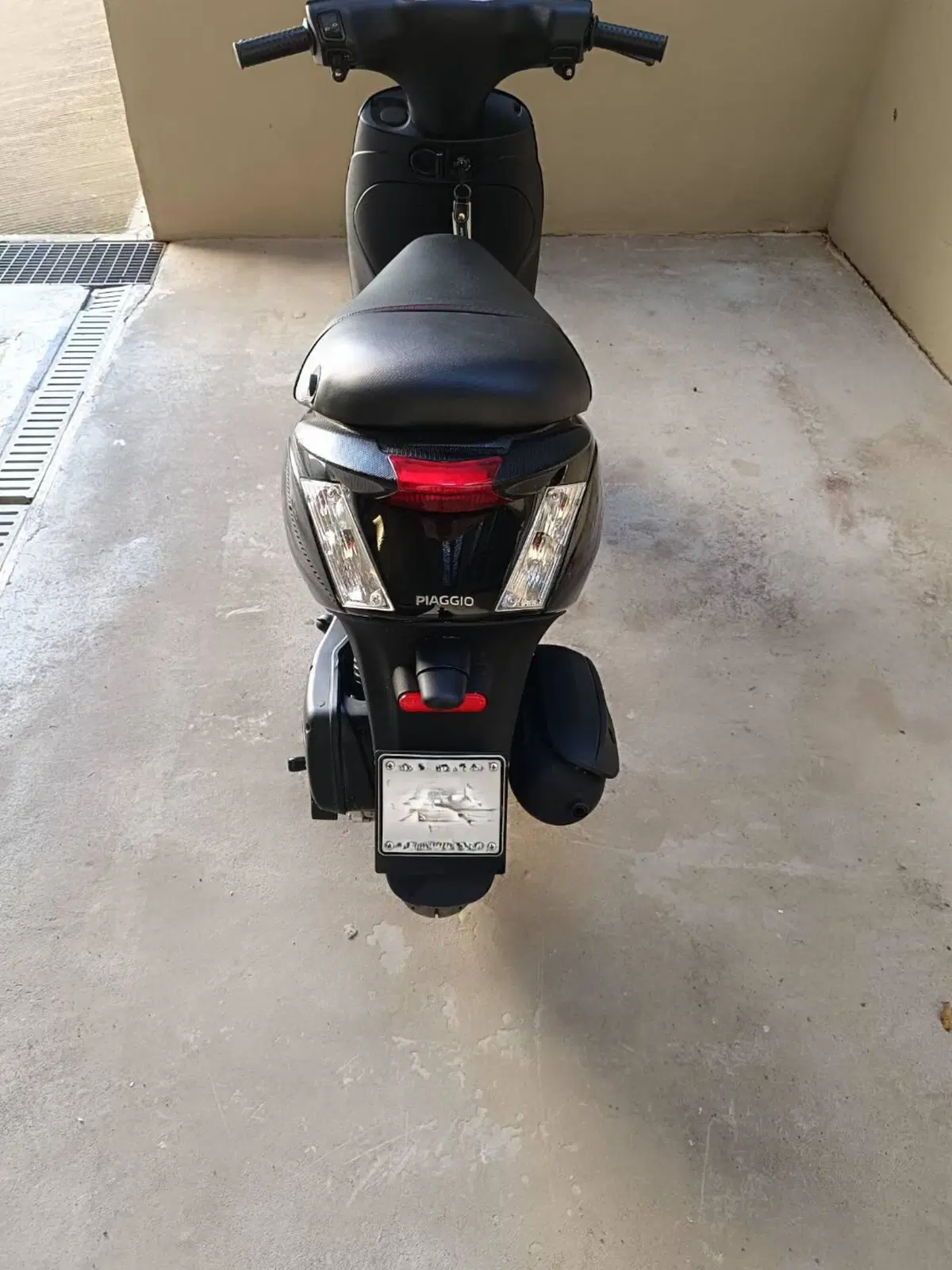 Piaggio Zip 50 4T (2021 - 25) (5)