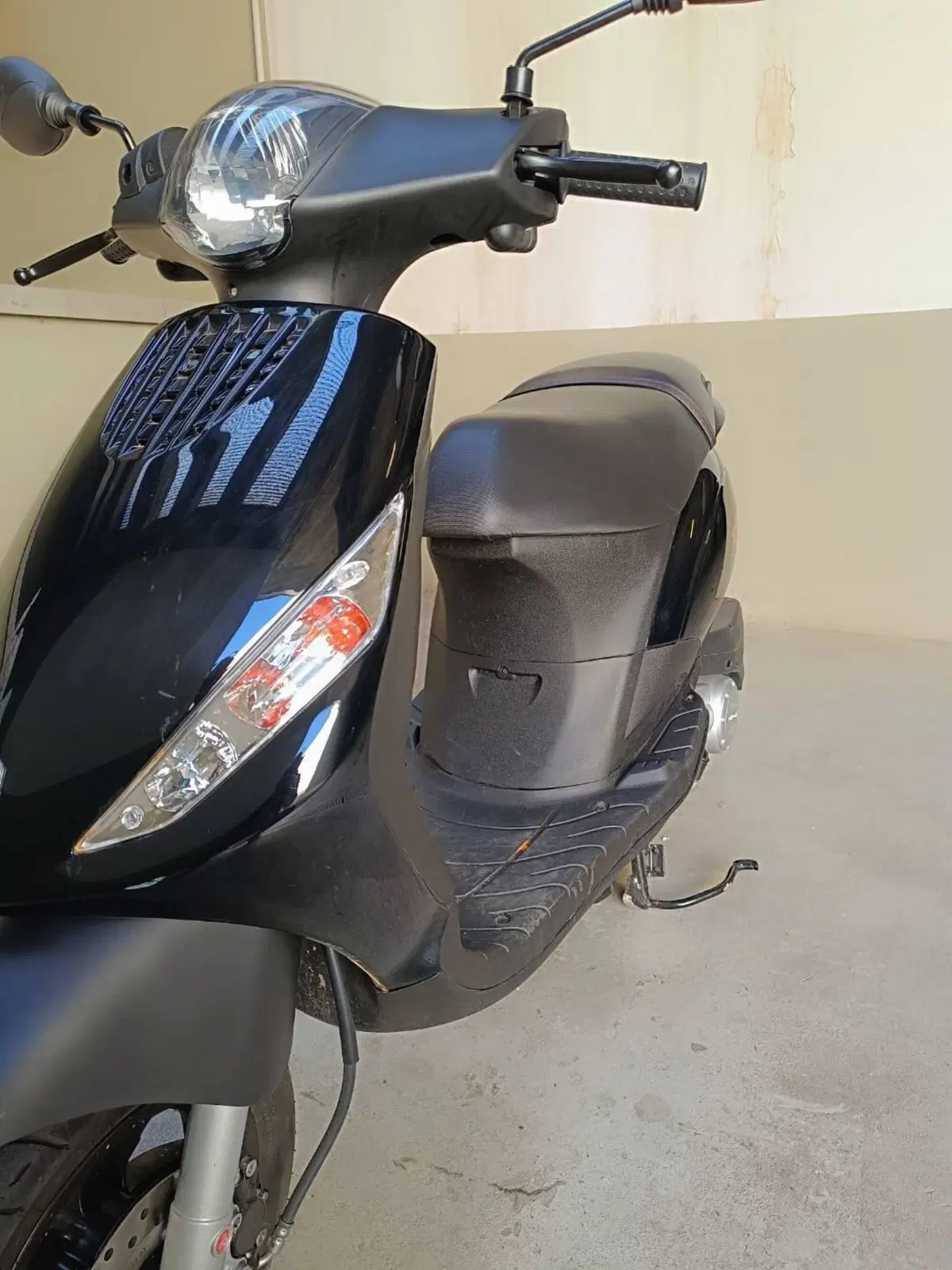 Piaggio Zip 50 4T (2021 - 25) (8)