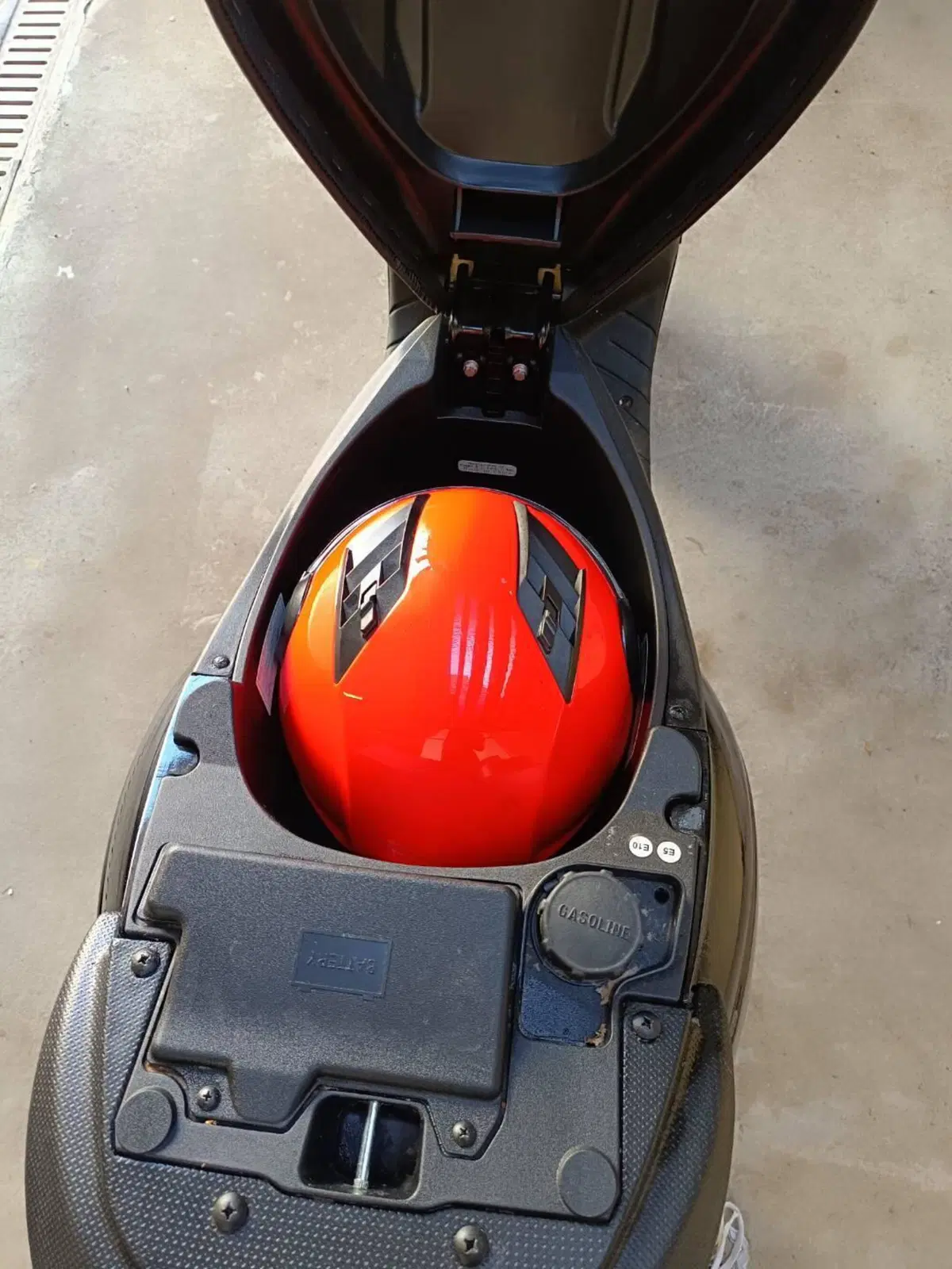 Piaggio Zip 50 4T (2021 - 25) (12)