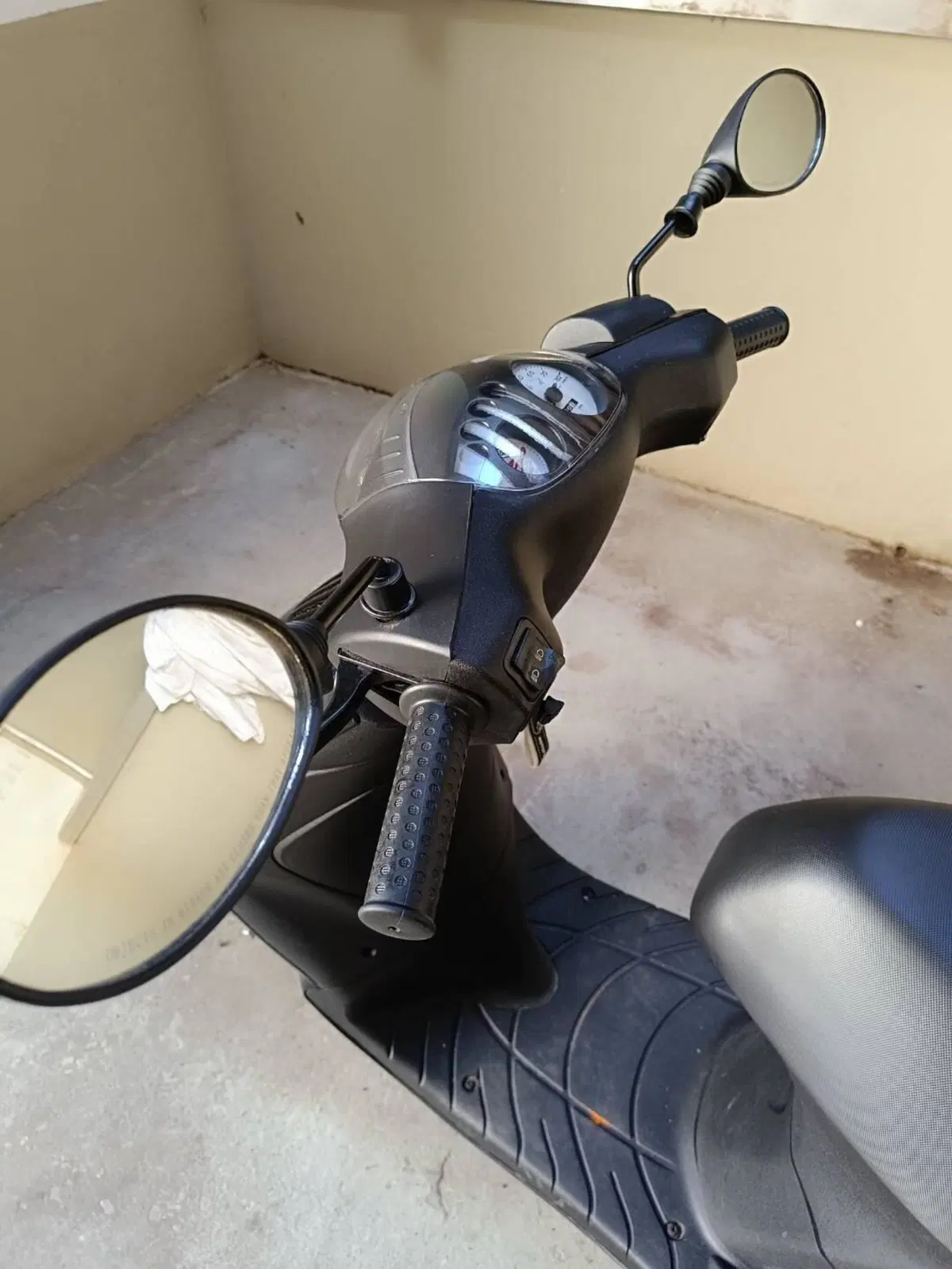 Piaggio Zip 50 4T (2021 - 25) (13)