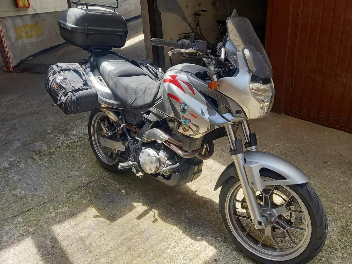 Aprilia Pegaso 650 Strada (2005 - 11)