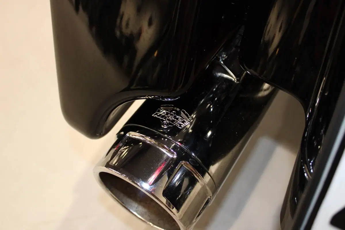 Harley-Davidson Street Glide Special (2021 - 23) (8)
