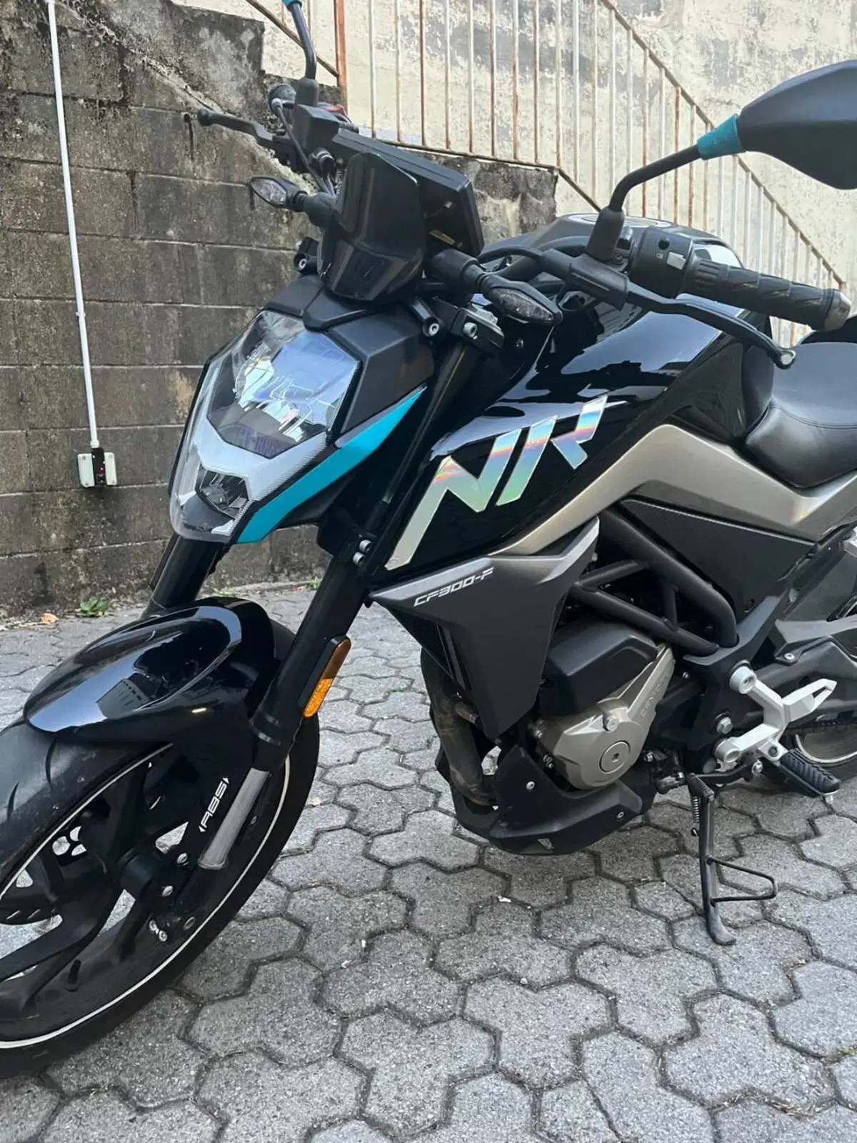 CFMOTO 300NK (2021 - 26) (2)