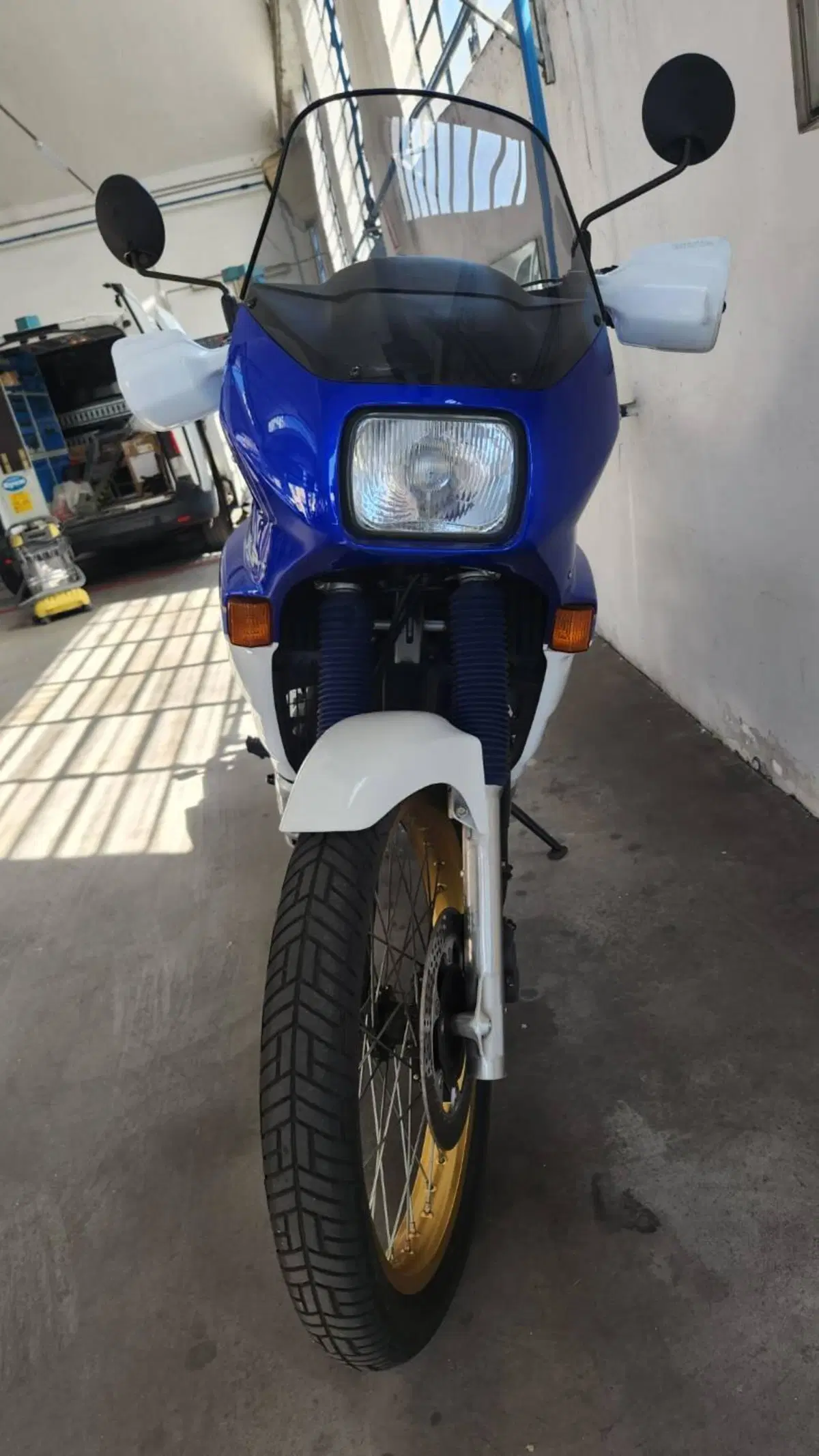 Honda transalp 600V (6)