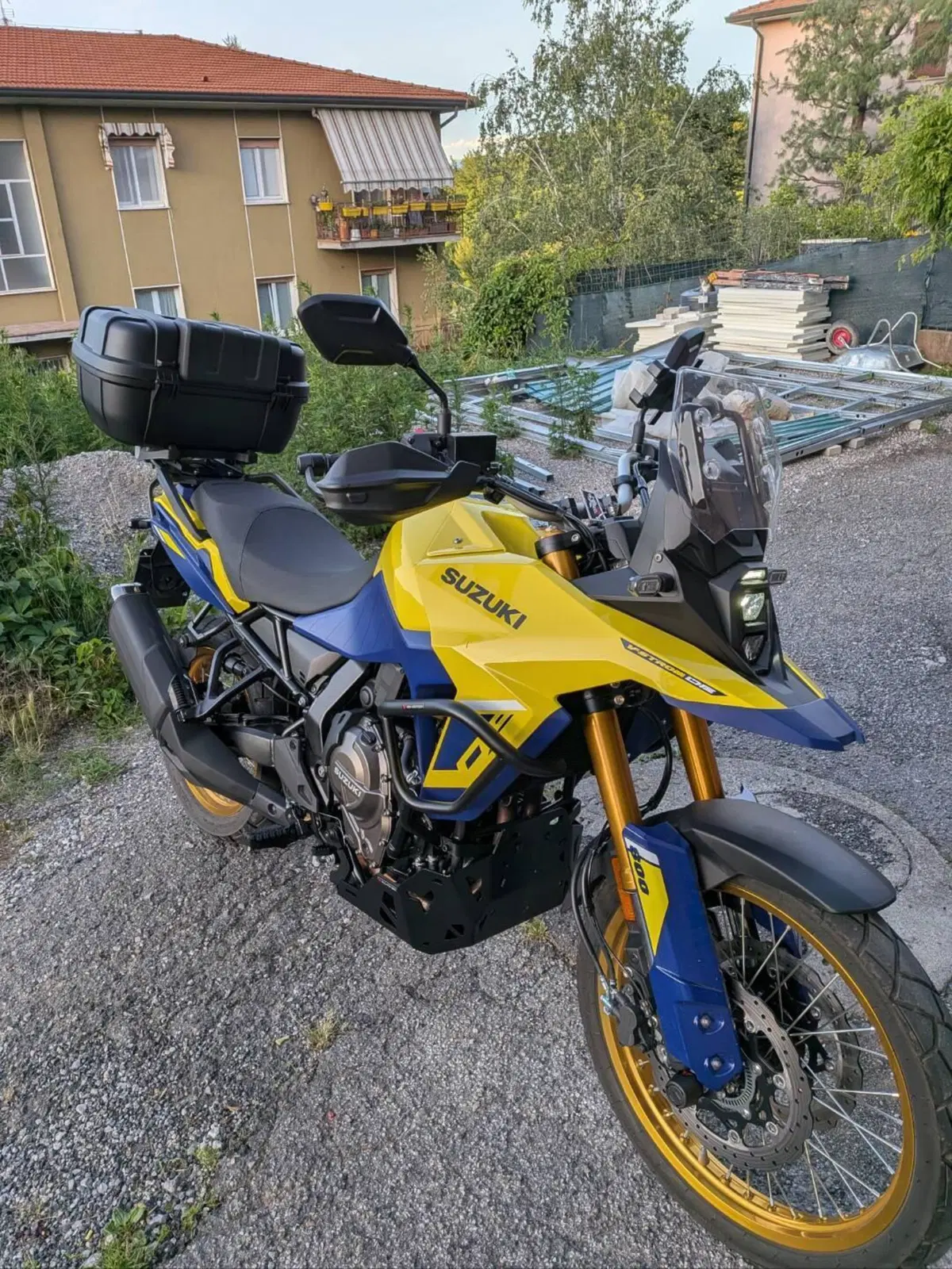 Suzuki V-Strom 800DE (2023 - 24)