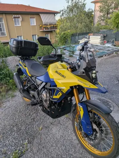 Suzuki V-Strom 800DE (2023 - 24) usata