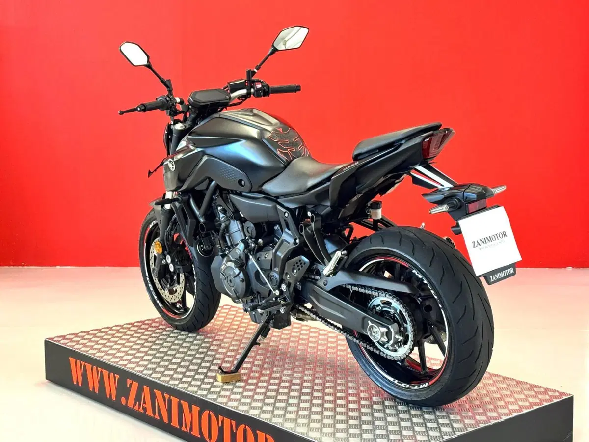 Yamaha MT-07 (2021 - 24) (6)