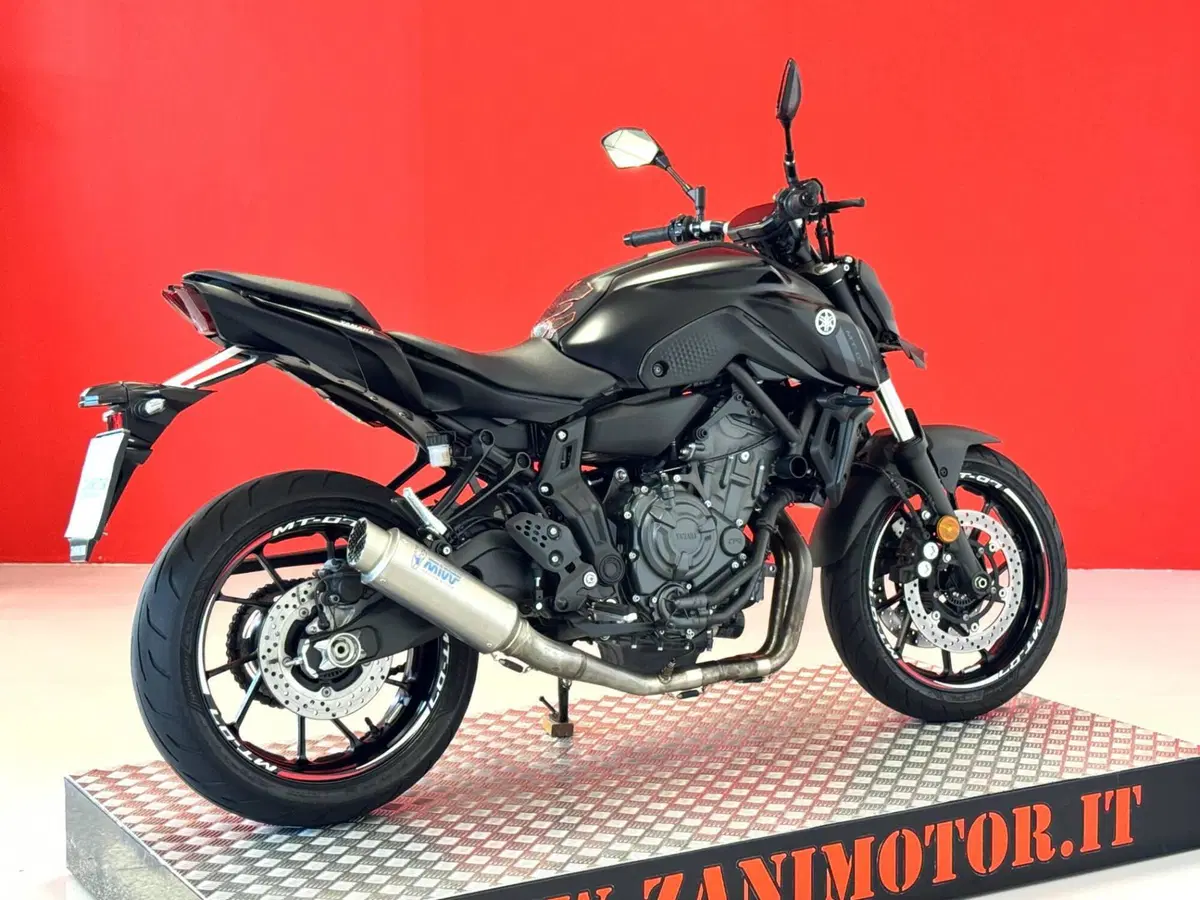 Yamaha MT-07 (2021 - 24) (8)