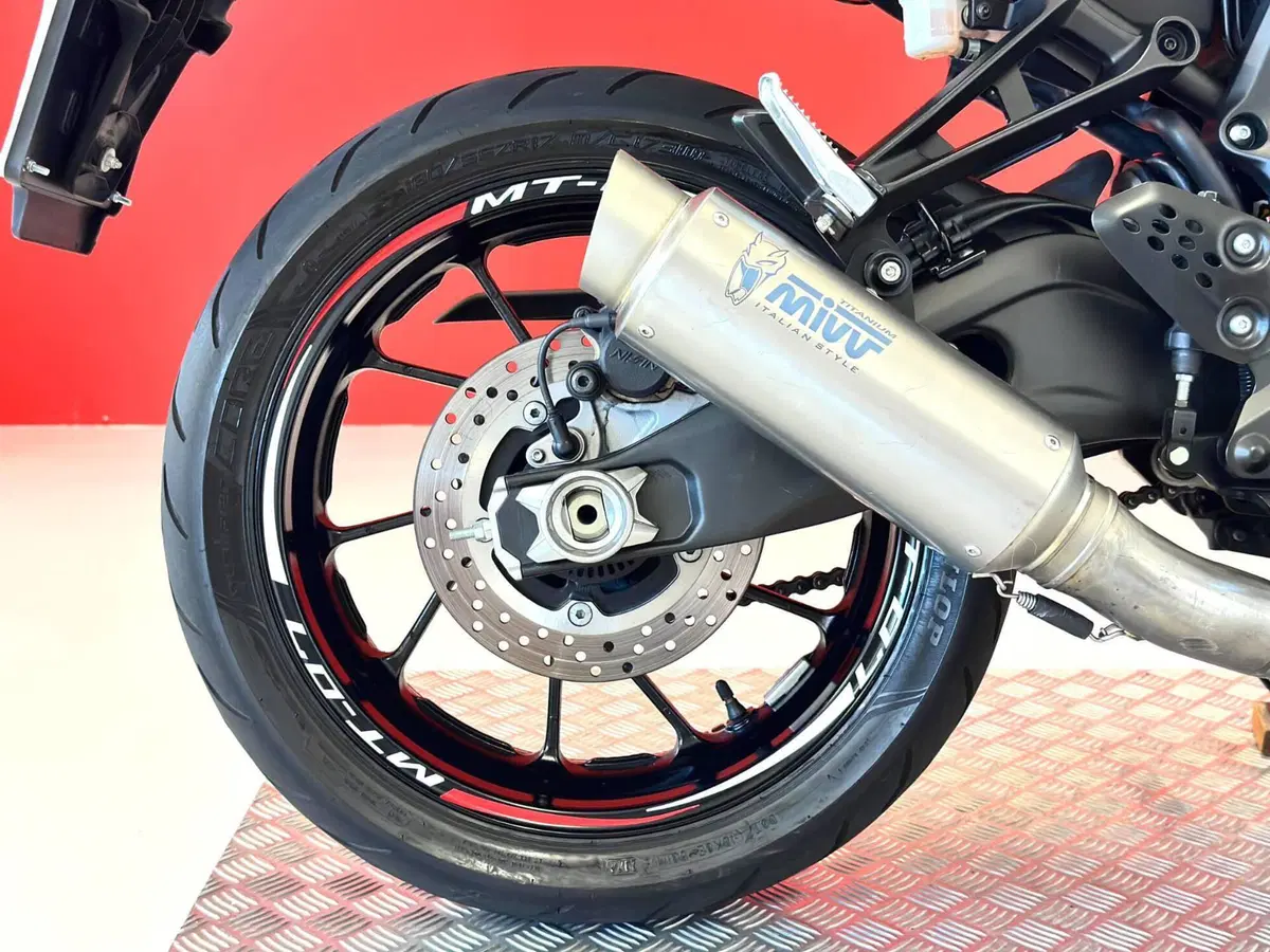 Yamaha MT-07 (2021 - 24) (11)