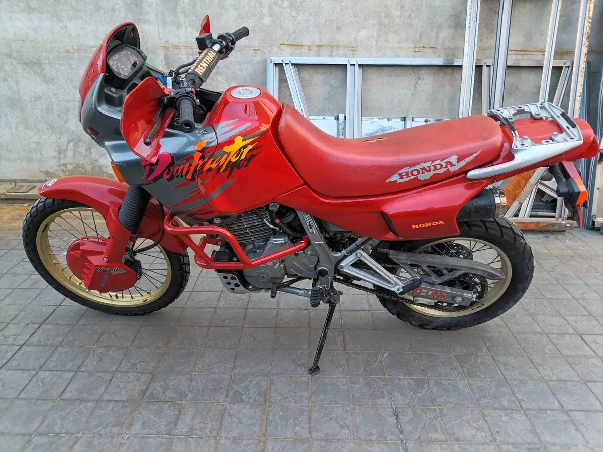 Honda NX 650 Dominator (1991 - 95) (2)