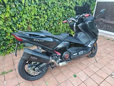 Yamaha T-Max 530 DX (2017 - 19) usata
